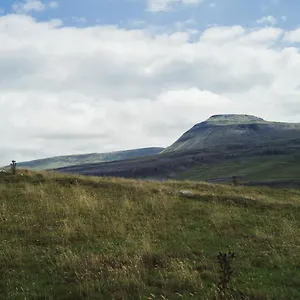 Our House Yorkshire, - Children And Doggy Friendly Holiday home Ingleton (North Yorkshire)